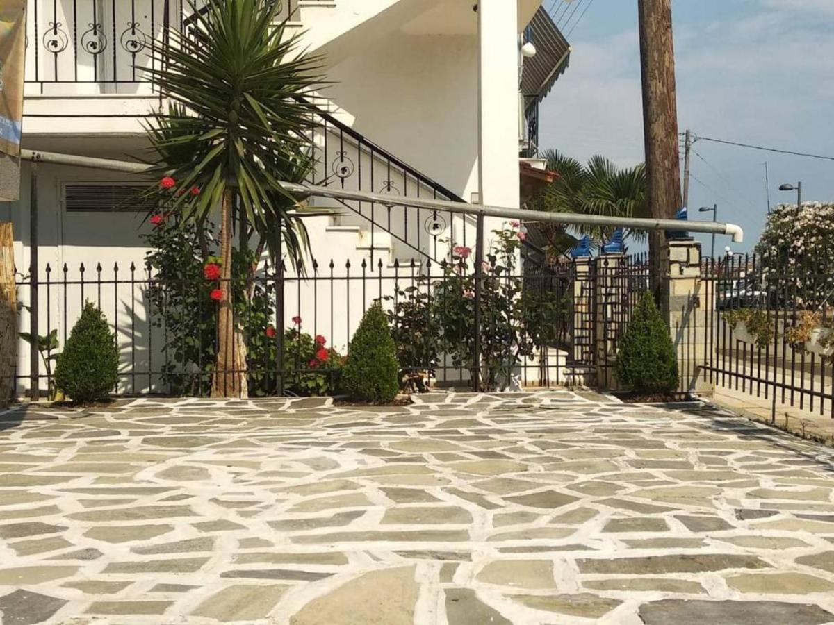 3S Apartments Nea Flogita Halkidiki Exterior foto